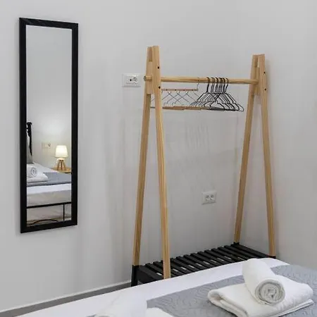 דירות יאליסוס Nikolias Dream House מראה חיצוני תמונה
